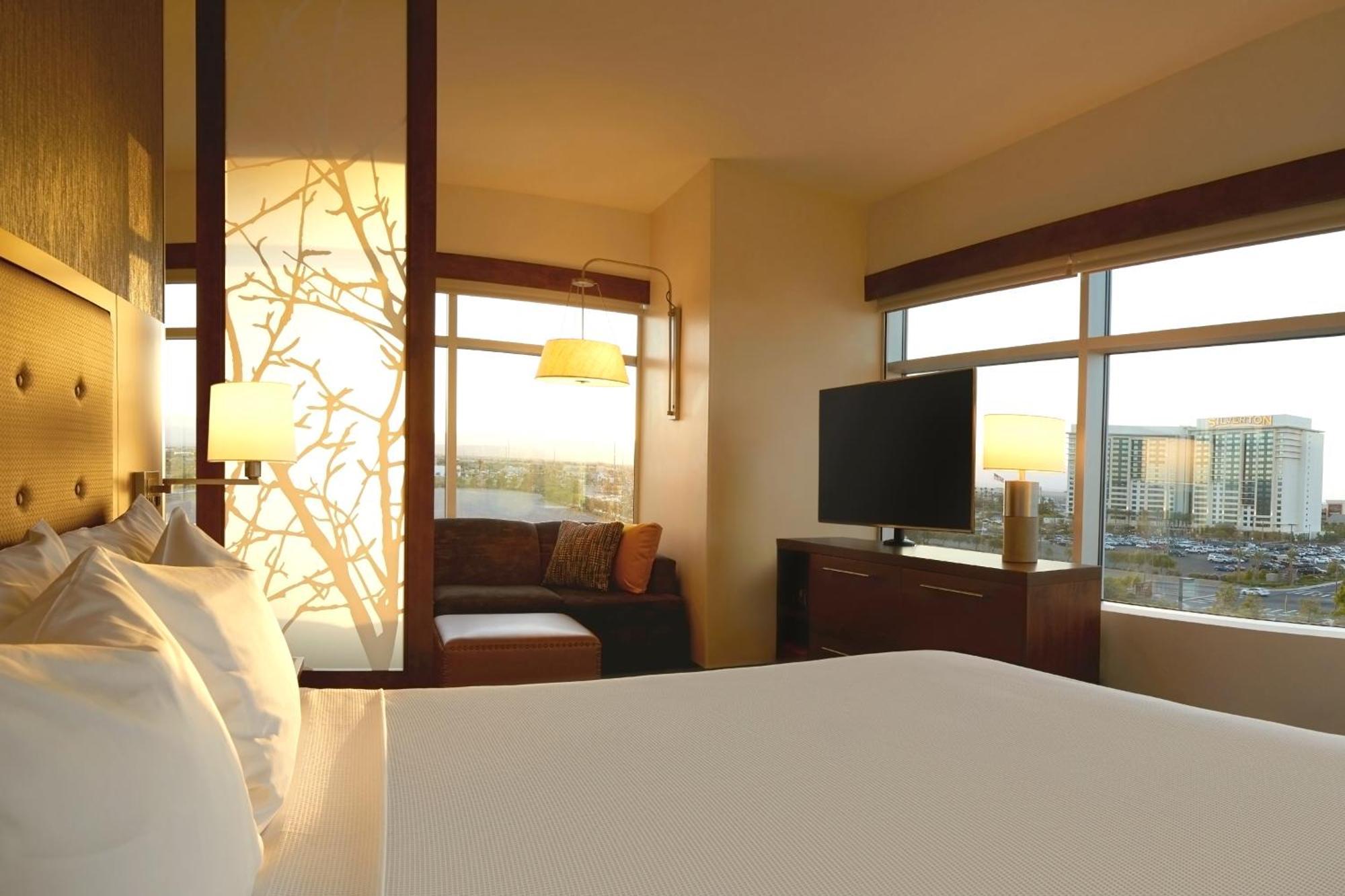 Hyatt Place Las Vegas At Silverton Village חדר תמונה