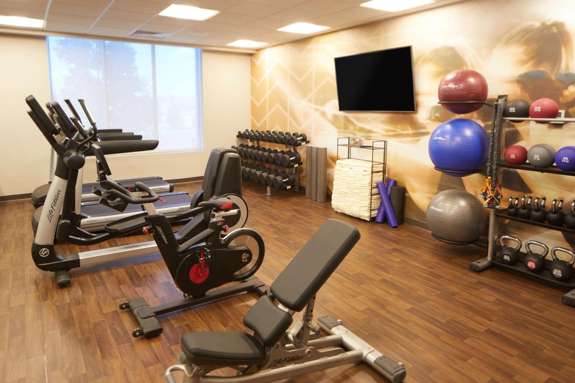 Hyatt Place Las Vegas At Silverton Village מראה חיצוני תמונה